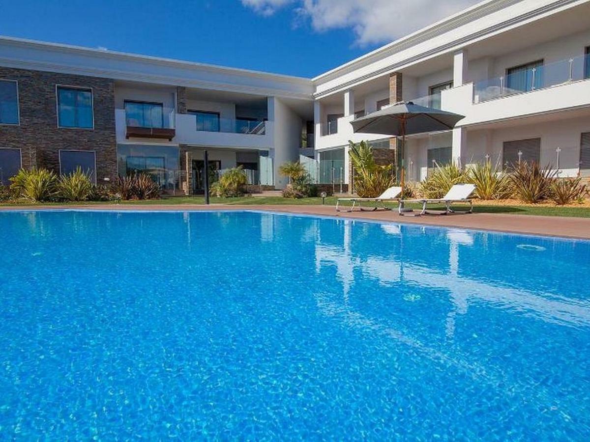 Luxurious T2 Apartment, Olhos Dagua อัลบูเฟรา ภายนอก รูปภาพ